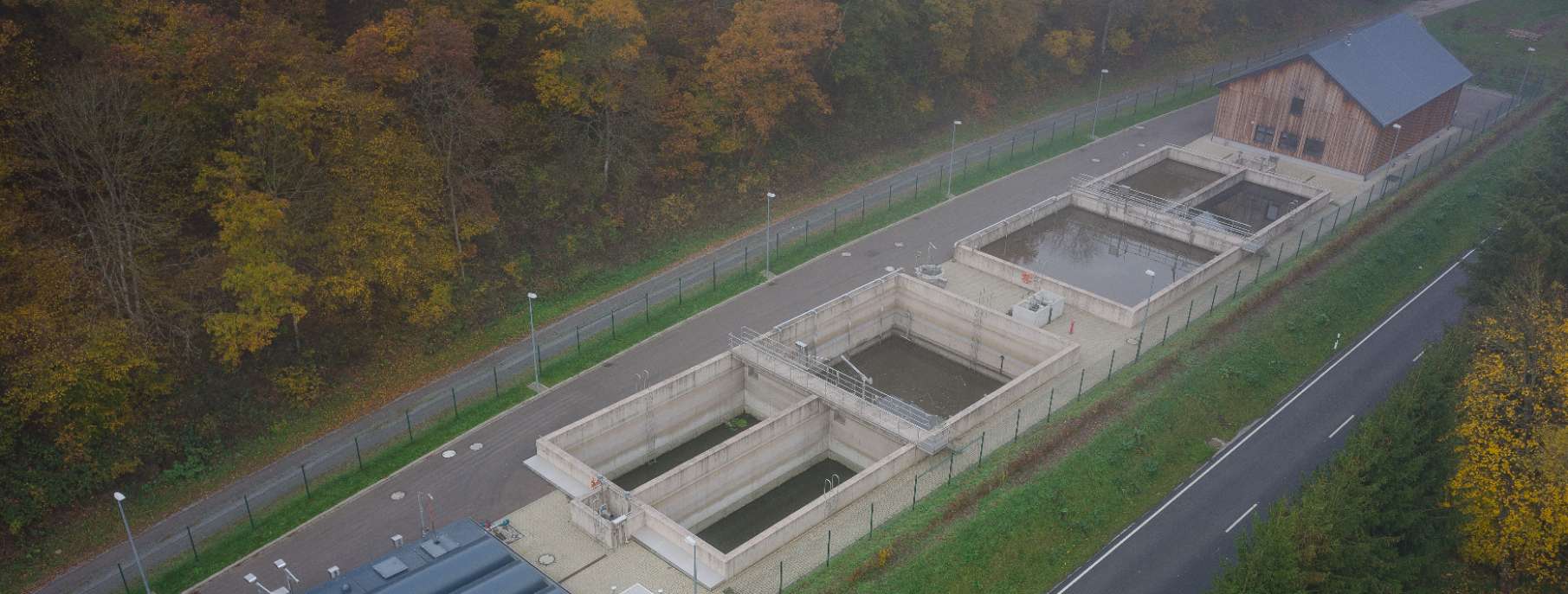 Fotobanner zur Präsentation der Kläranlage